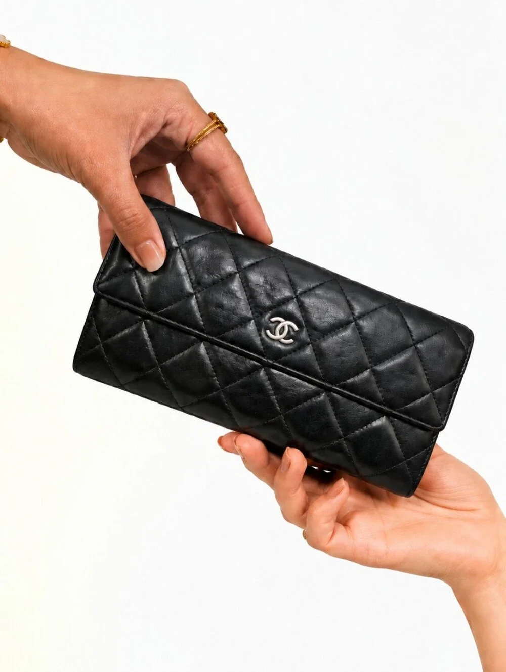 🖤CHANEL Authentic Black Quilted Leather Flap Wallet with Silver CC🖤